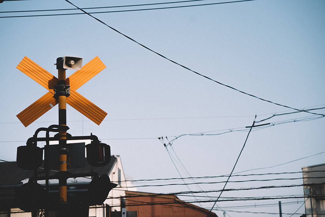Zeiss Batis 85mm F1.8 – 空間氛圍的現代畫家 –