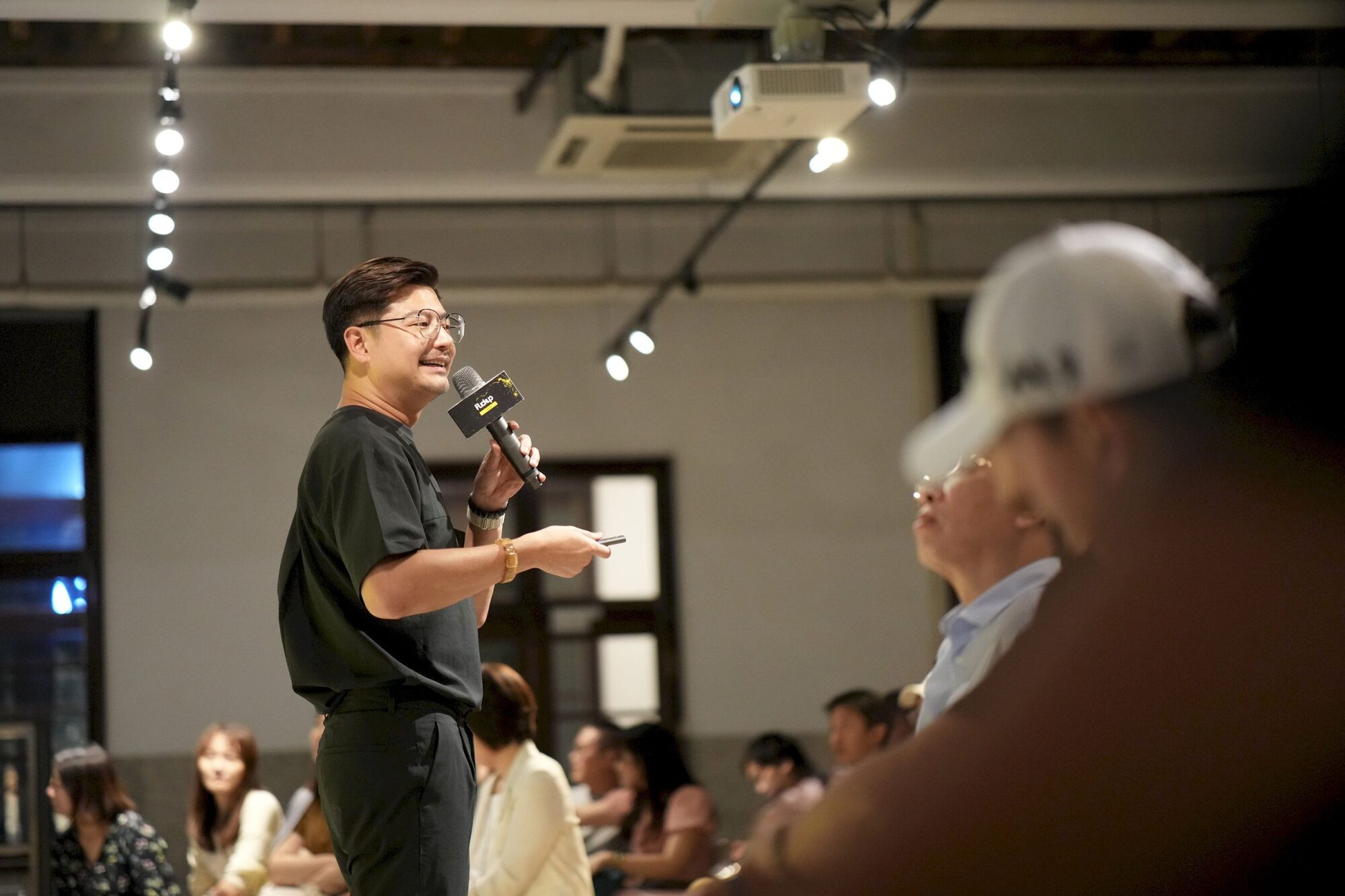 企業活動攝影 Fuckup Nights Taipei — 淬鍊影像