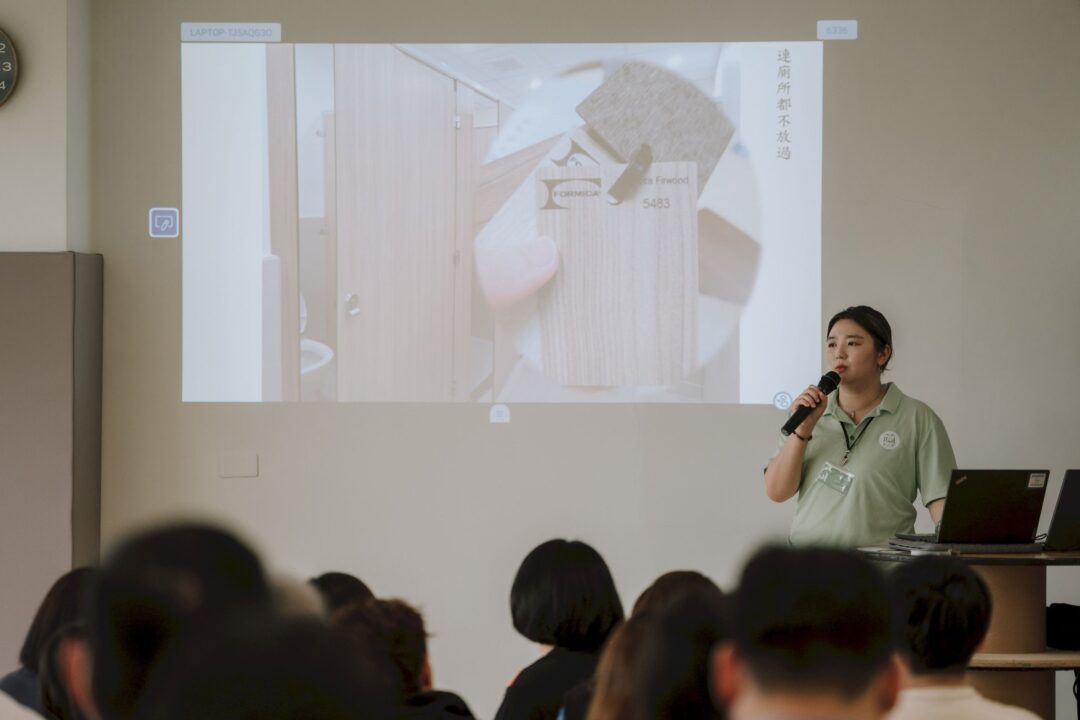 對茗日照中心開幕活動剪綵、場地與貴賓互動紀錄